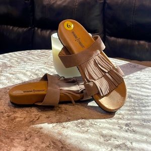 Minnetonka Suede Fringe Sandal